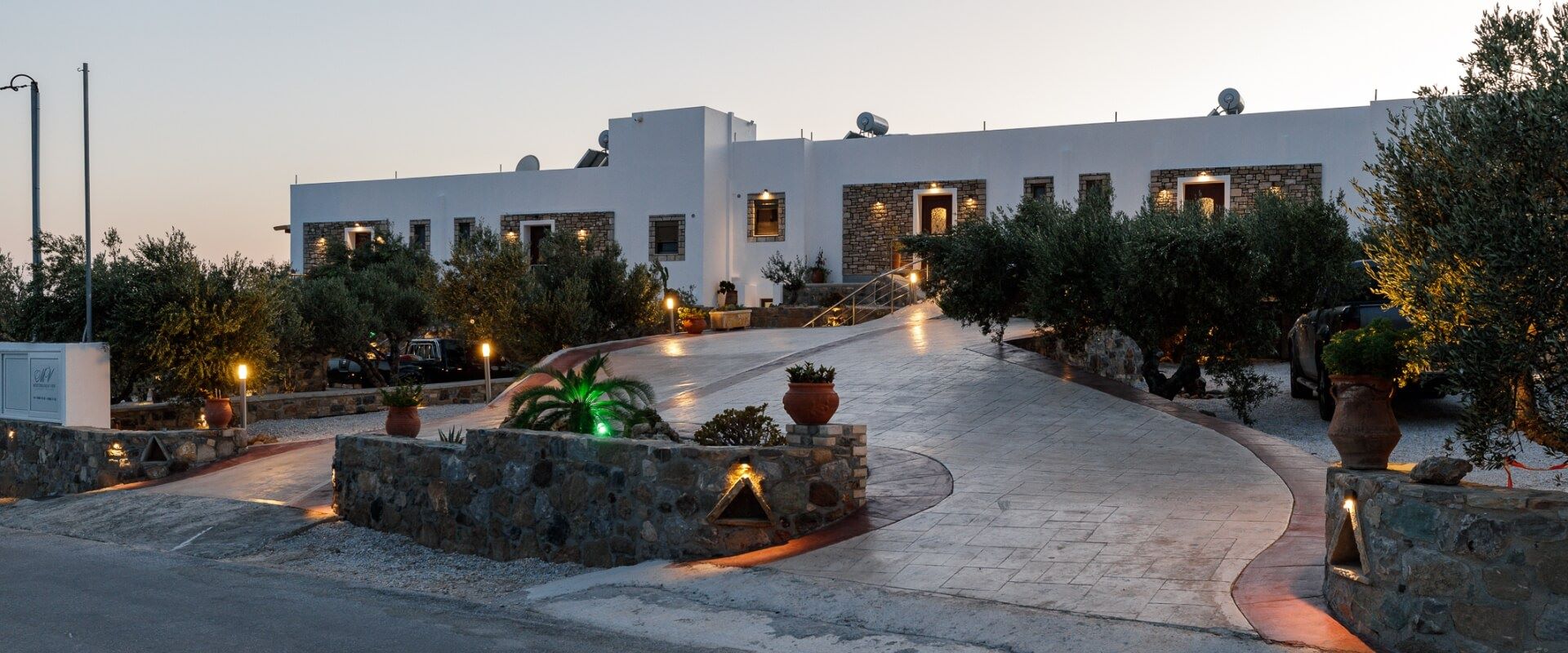 mediterraneanview apts outside view